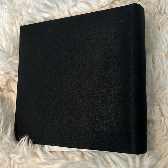 $5 in bundle!! ⭐️ 🆕Wedding Photo Book - Picture 4 of 4